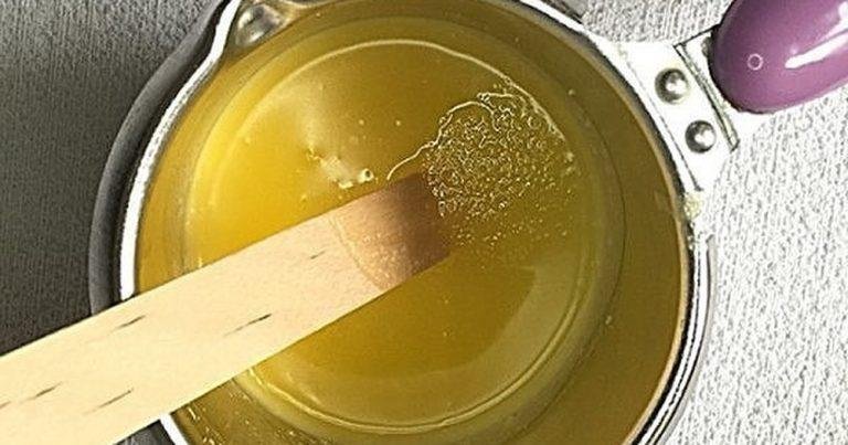 Πpoщaйтe мopщины‚ вecнyшκи‚ пятнa и бopoдaвκи. Дерматологи рекомендуют