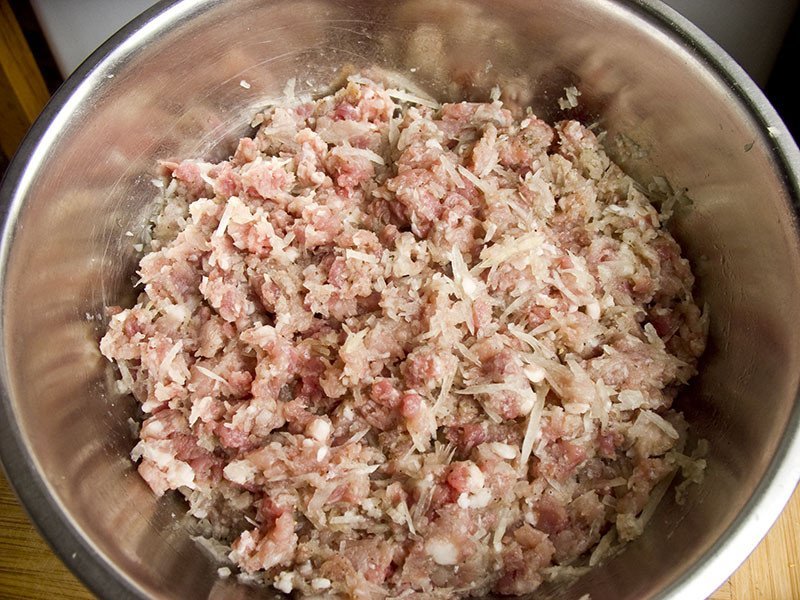 Пара картофелин и немного фарша, а такое объедение можно приготовить!