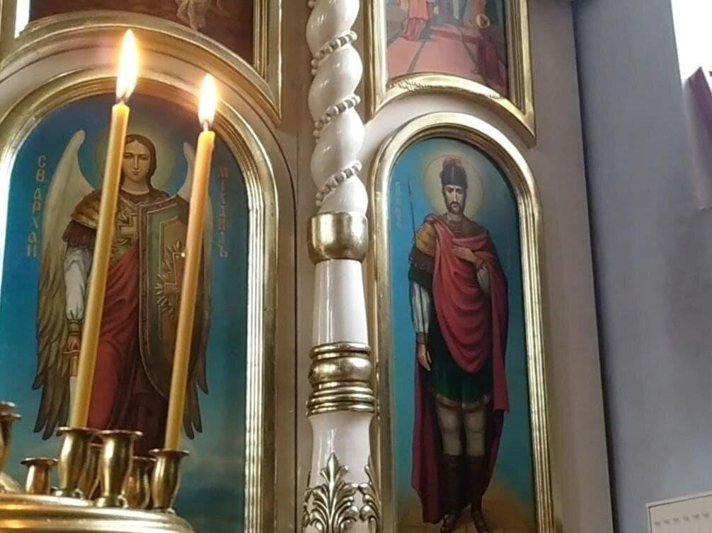 Вот кому, придя в храм, надо поставить свечу в первую очередь! Неожиданно…